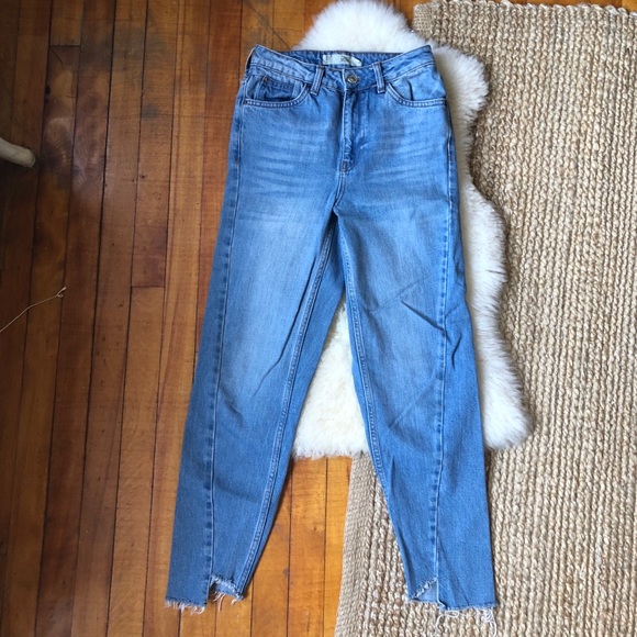 Topshop Moro Mom Jeans Asymmetrical Hem 